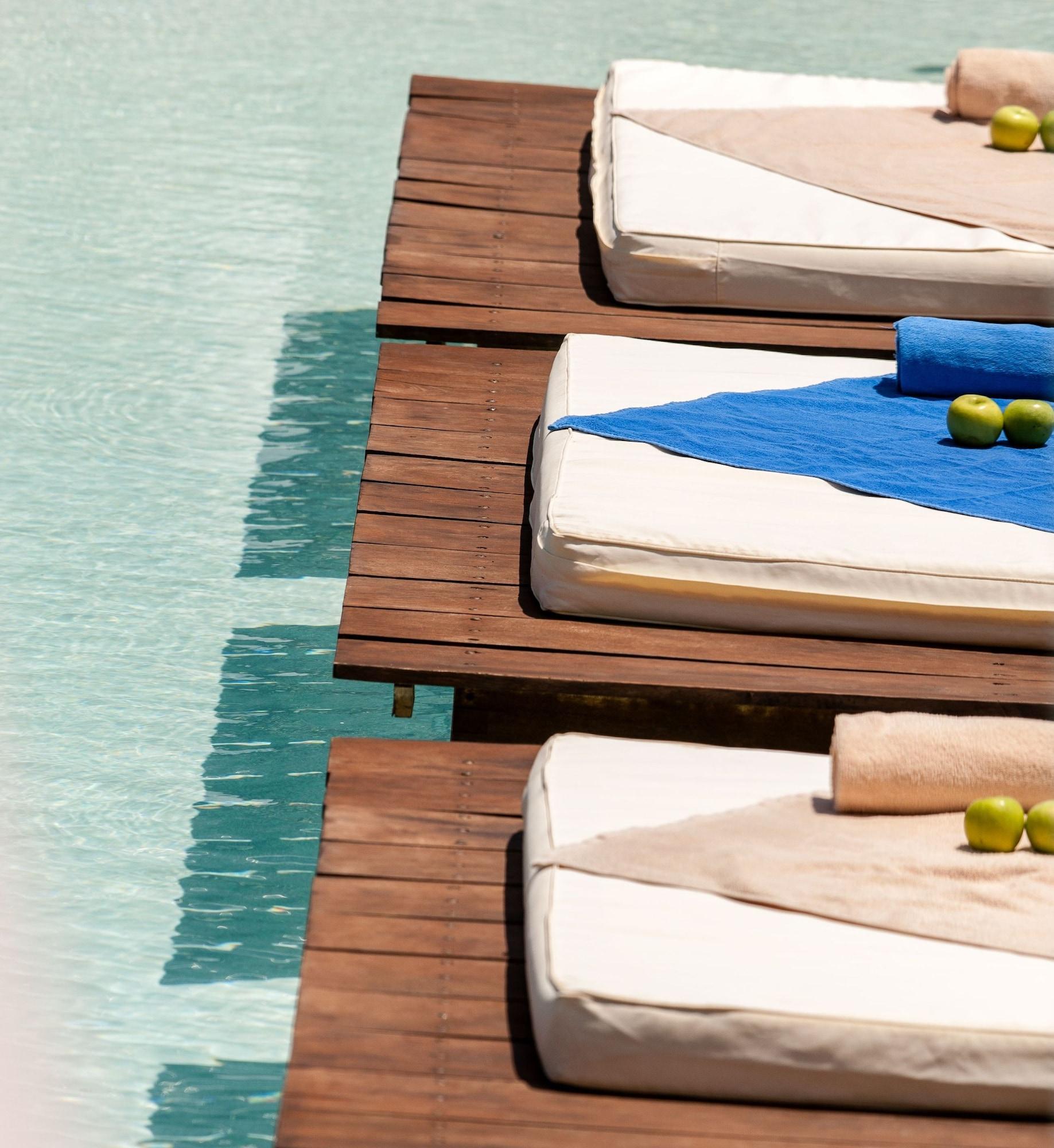 Alexandra Golden Boutique Hotel-Adults Only Chrysi Ammoudia Bagian luar foto