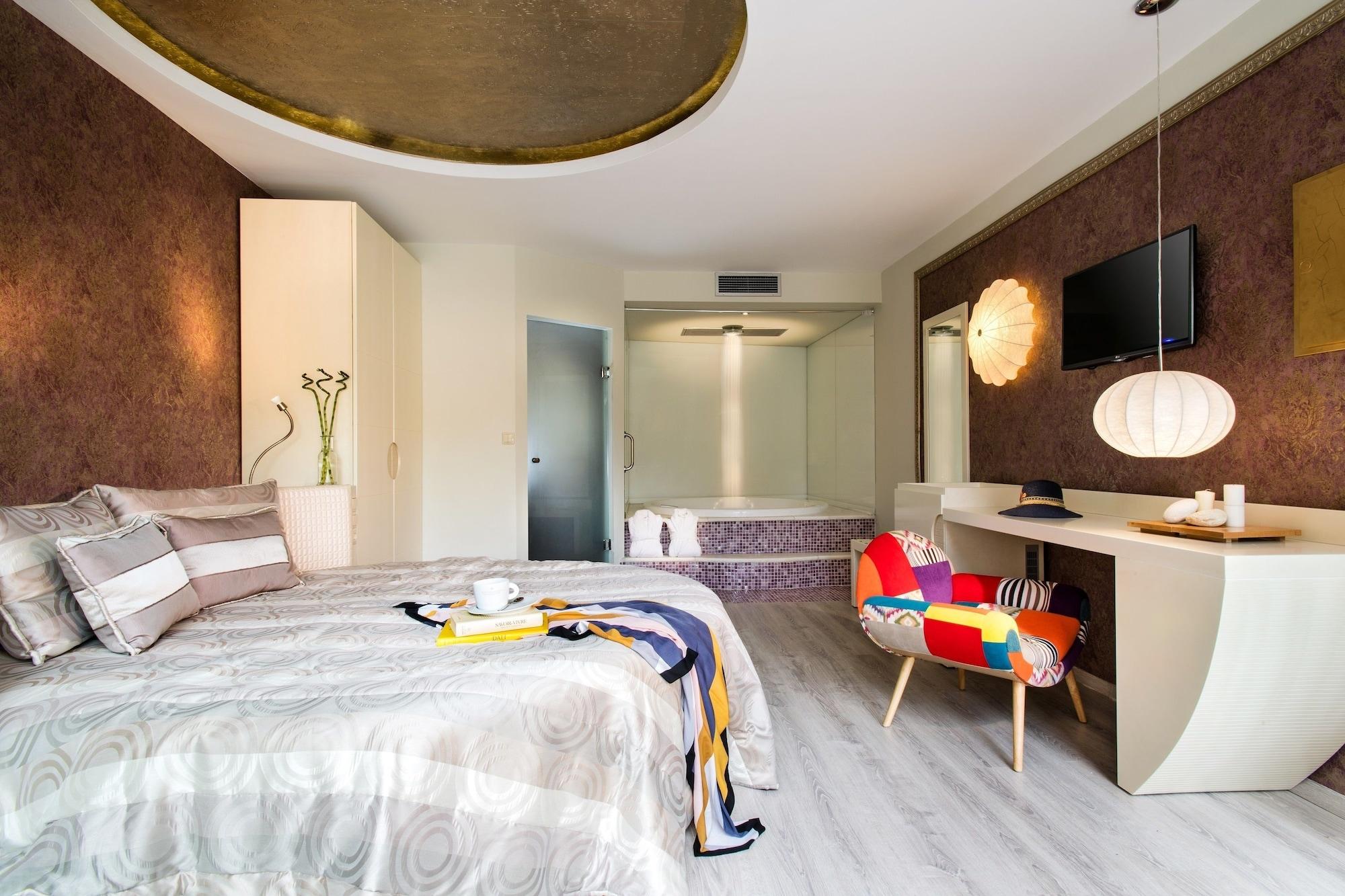 Alexandra Golden Boutique Hotel-Adults Only Chrysi Ammoudia Bagian luar foto