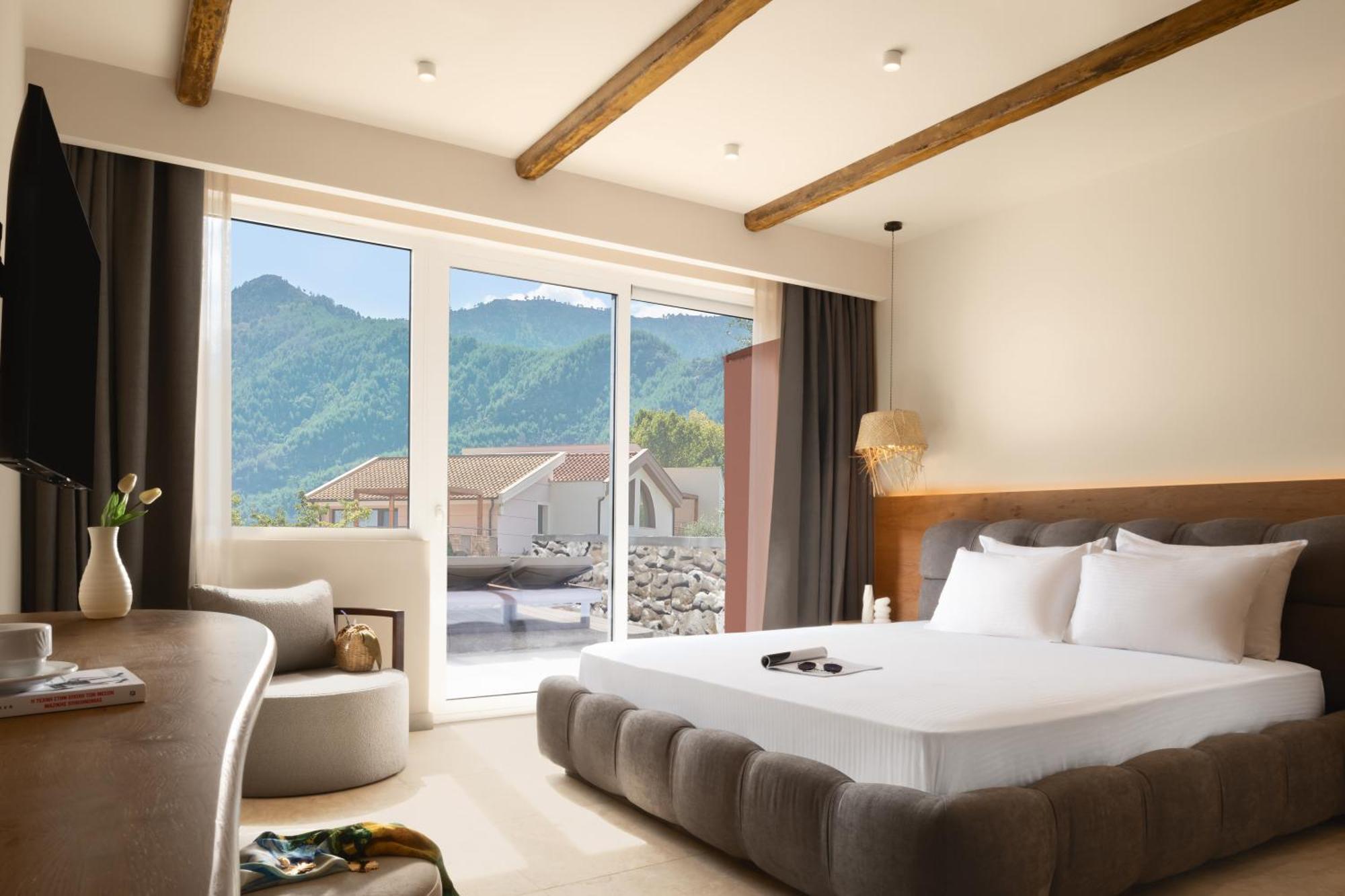 Alexandra Golden Boutique Hotel-Adults Only Chrysi Ammoudia Bagian luar foto