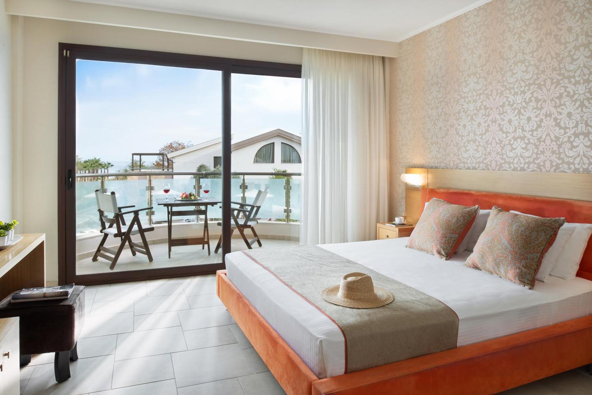 Alexandra Golden Boutique Hotel-Adults Only Chrysi Ammoudia Bagian luar foto