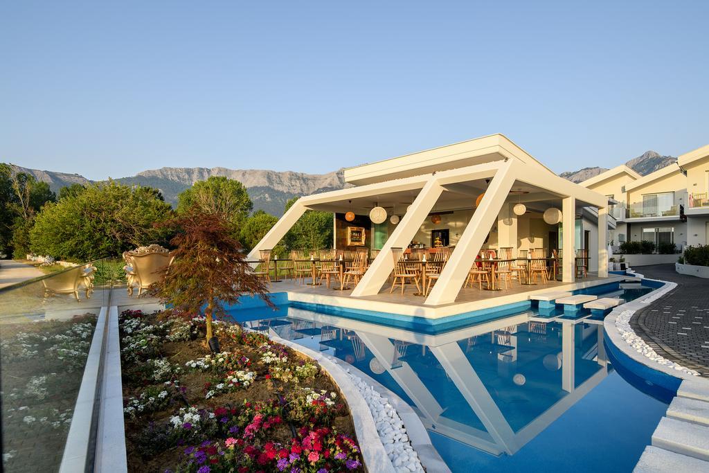 Alexandra Golden Boutique Hotel-Adults Only Chrysi Ammoudia Bagian luar foto